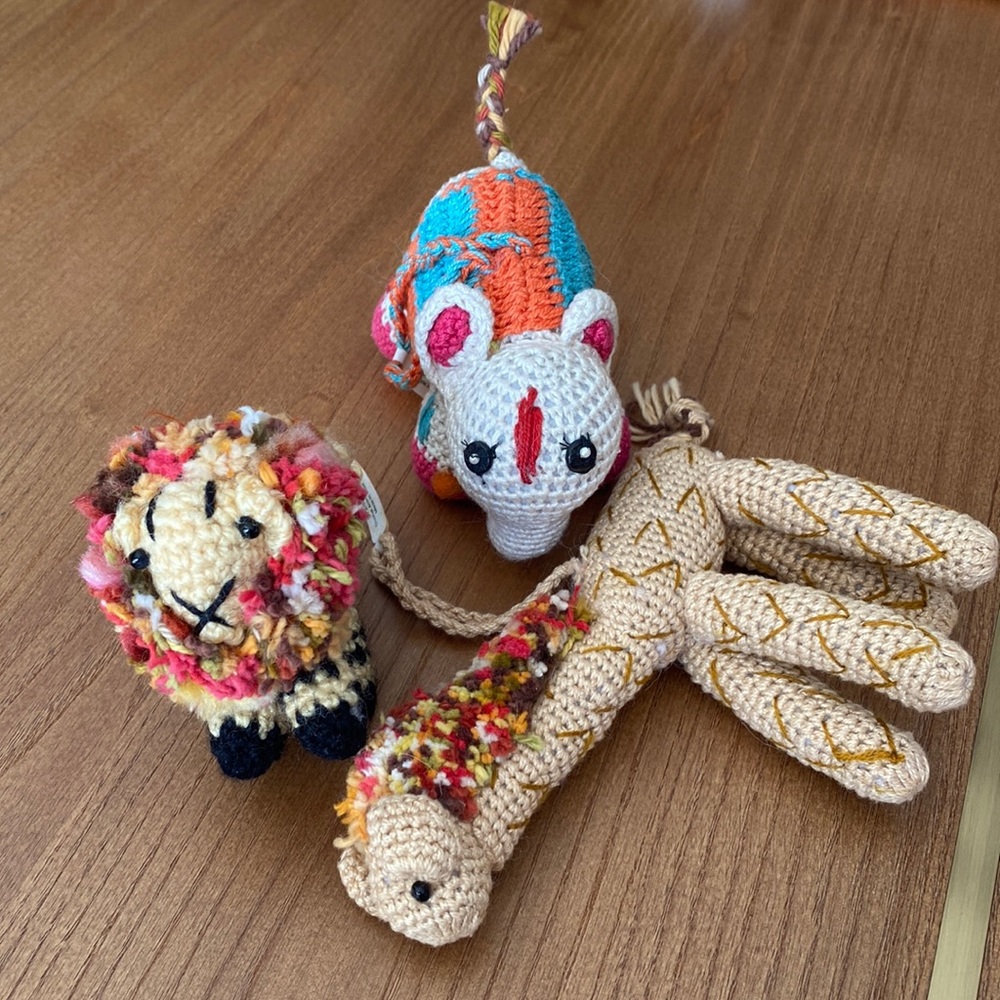 Rare Knitted Set 3 Safari Animal Christmas Holiday Tree Ornaments Lion Giraffe